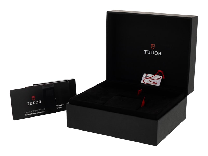Tudor Black Bay GMT M79833MN-0003